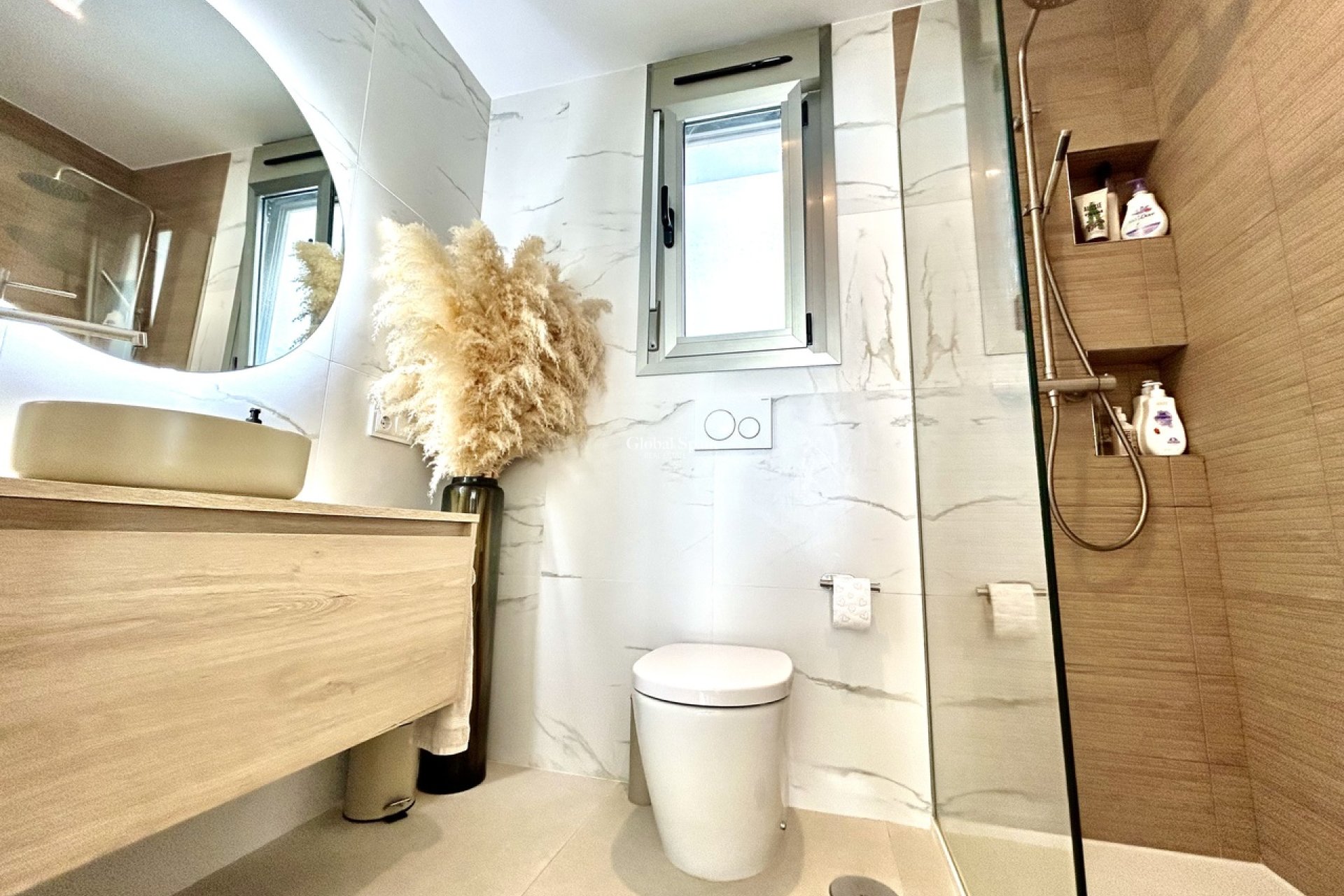 Wiederverkauf - VILLA -
SAN MIGUEL DE SALINAS - Inland