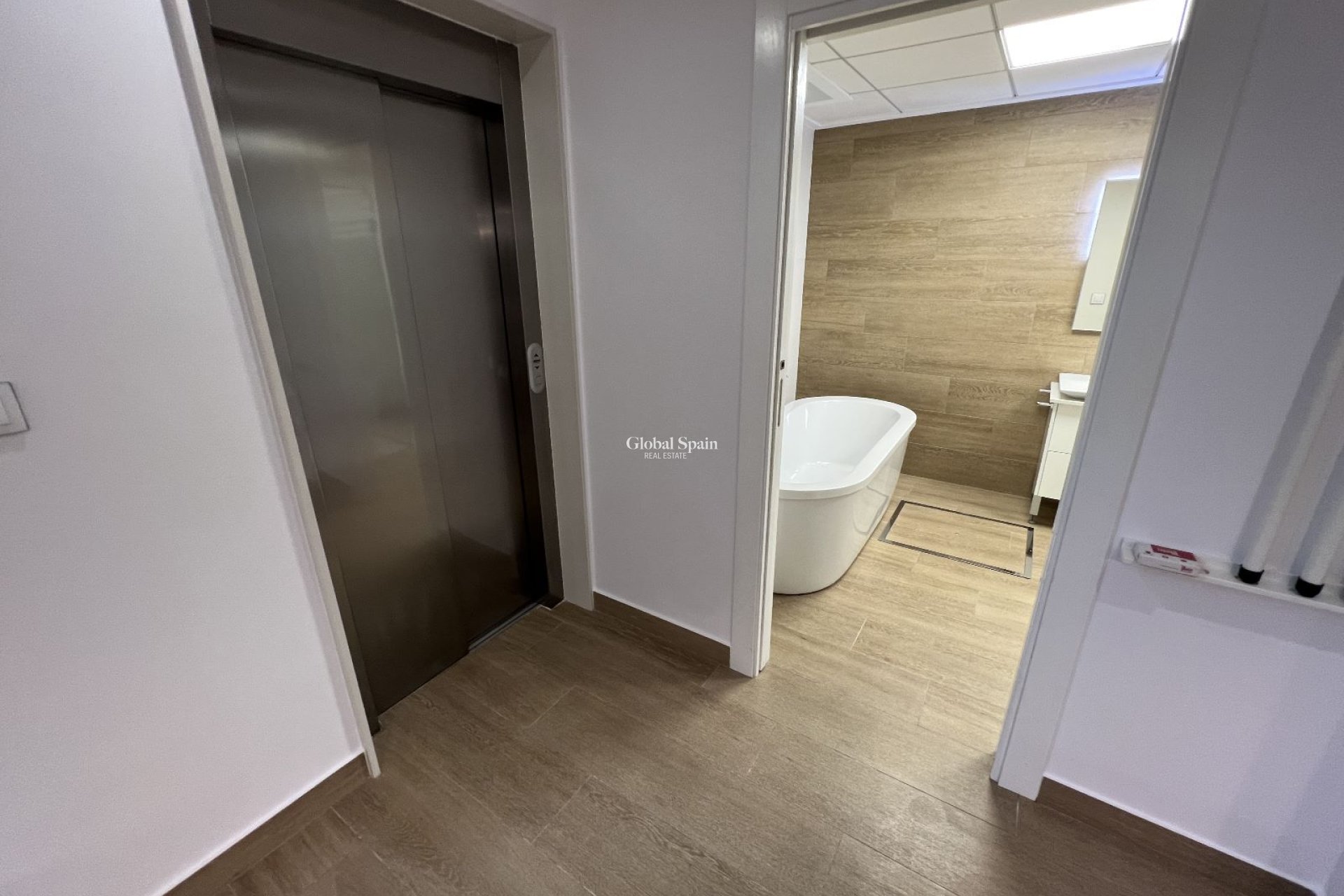 Wiederverkauf - VILLA -
SAN MIGUEL DE SALINAS - Inland