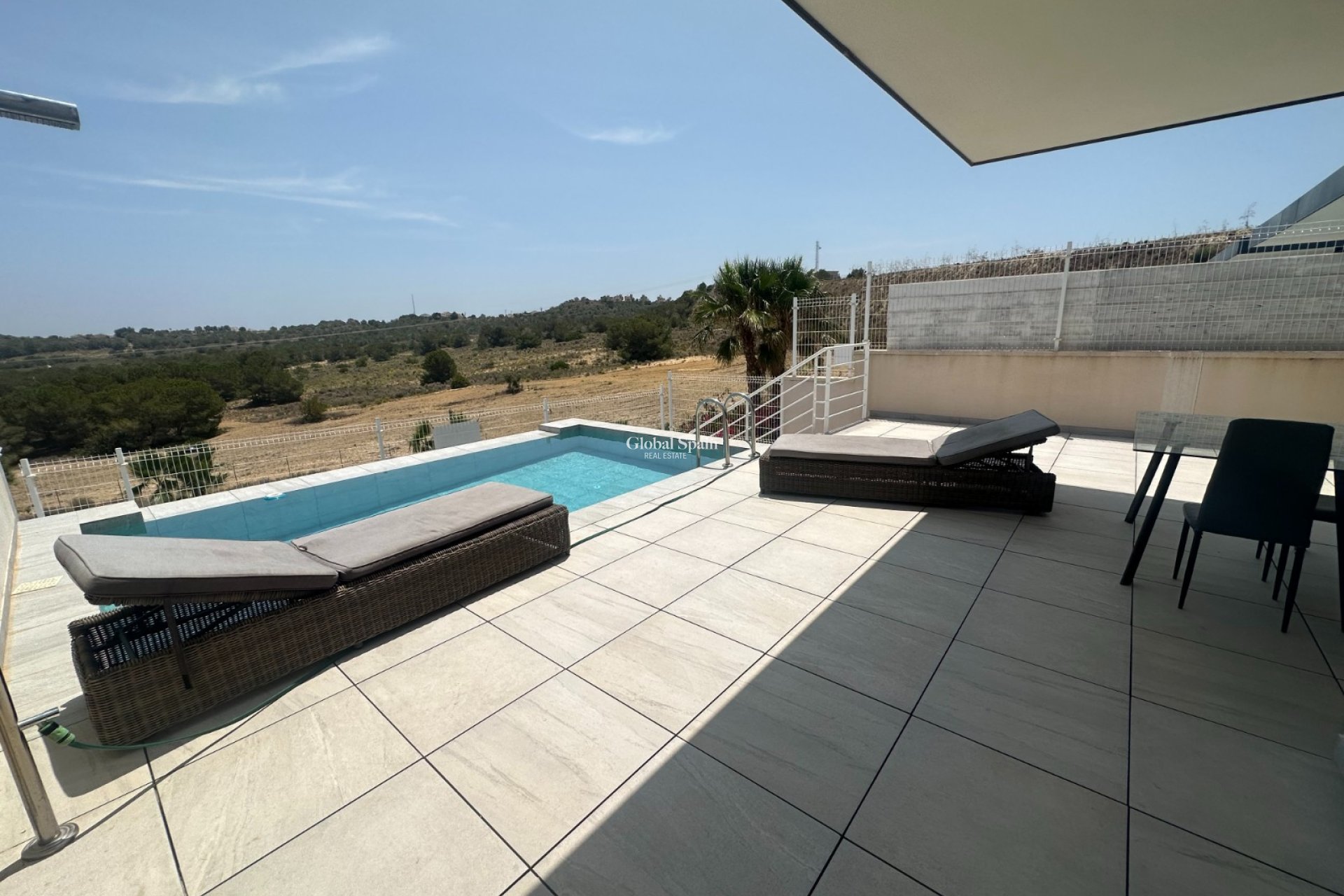 Wiederverkauf - VILLA -
SAN MIGUEL DE SALINAS - Inland