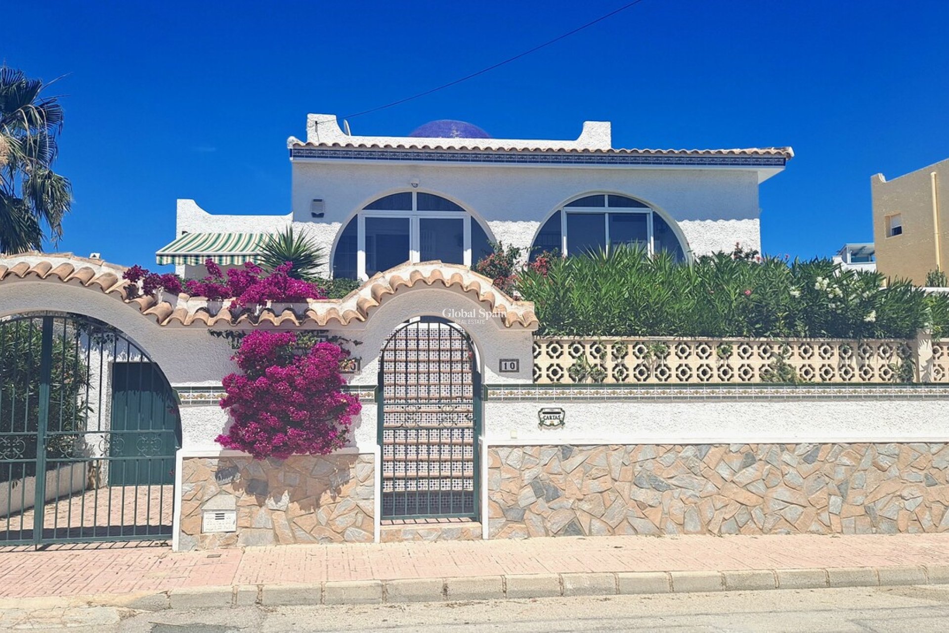 Wiederverkauf - VILLA -
SAN MIGUEL DE SALINAS - Inland