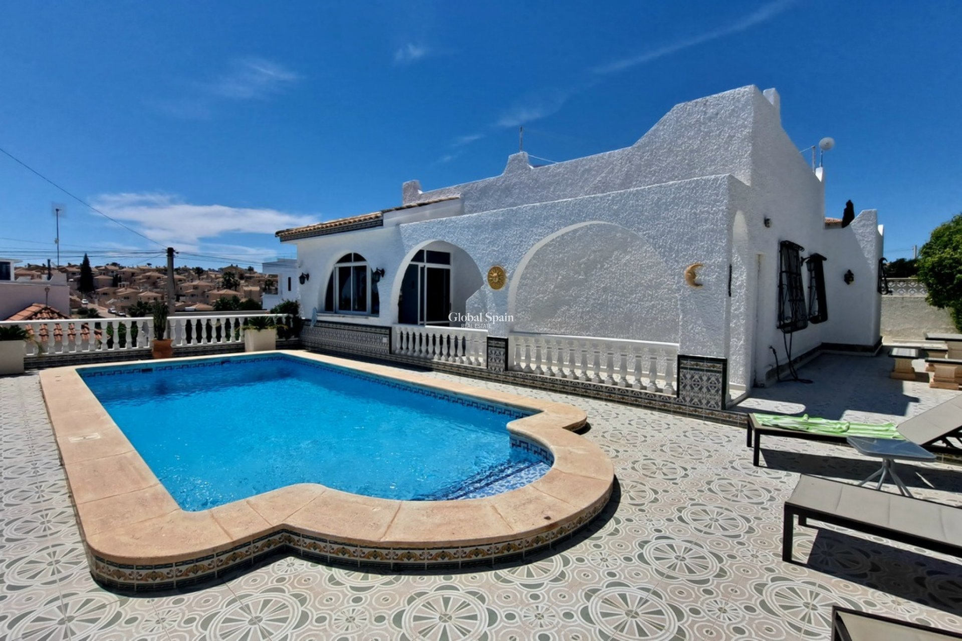 Wiederverkauf - VILLA -
SAN MIGUEL DE SALINAS - Inland