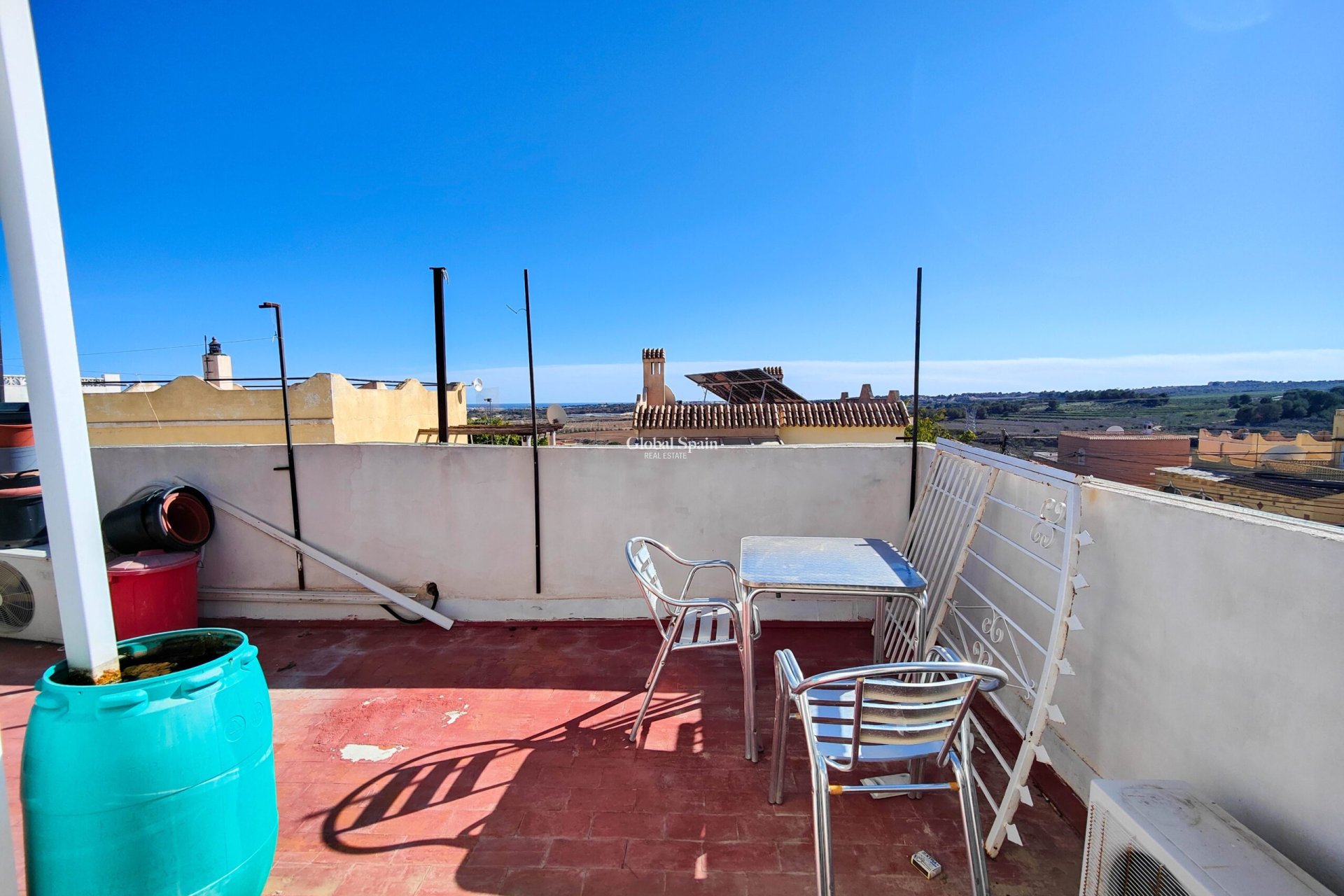Wiederverkauf - VILLA -
SAN MIGUEL DE SALINAS - Inland