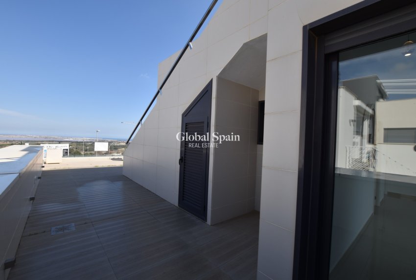 Wiederverkauf - VILLA -
SAN MIGUEL DE SALINAS - Inland