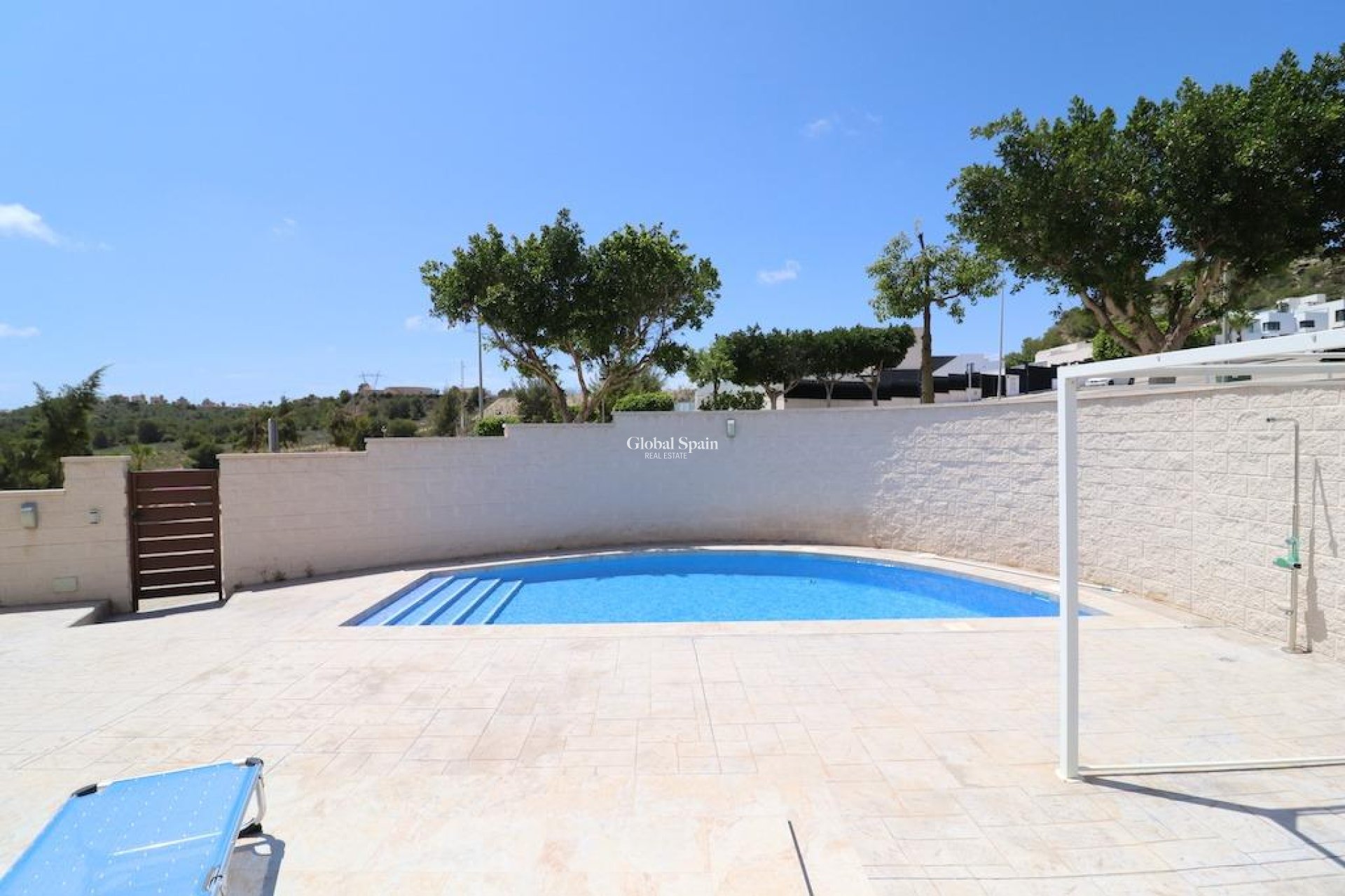Wiederverkauf - VILLA -
SAN MIGUEL DE SALINAS - Inland