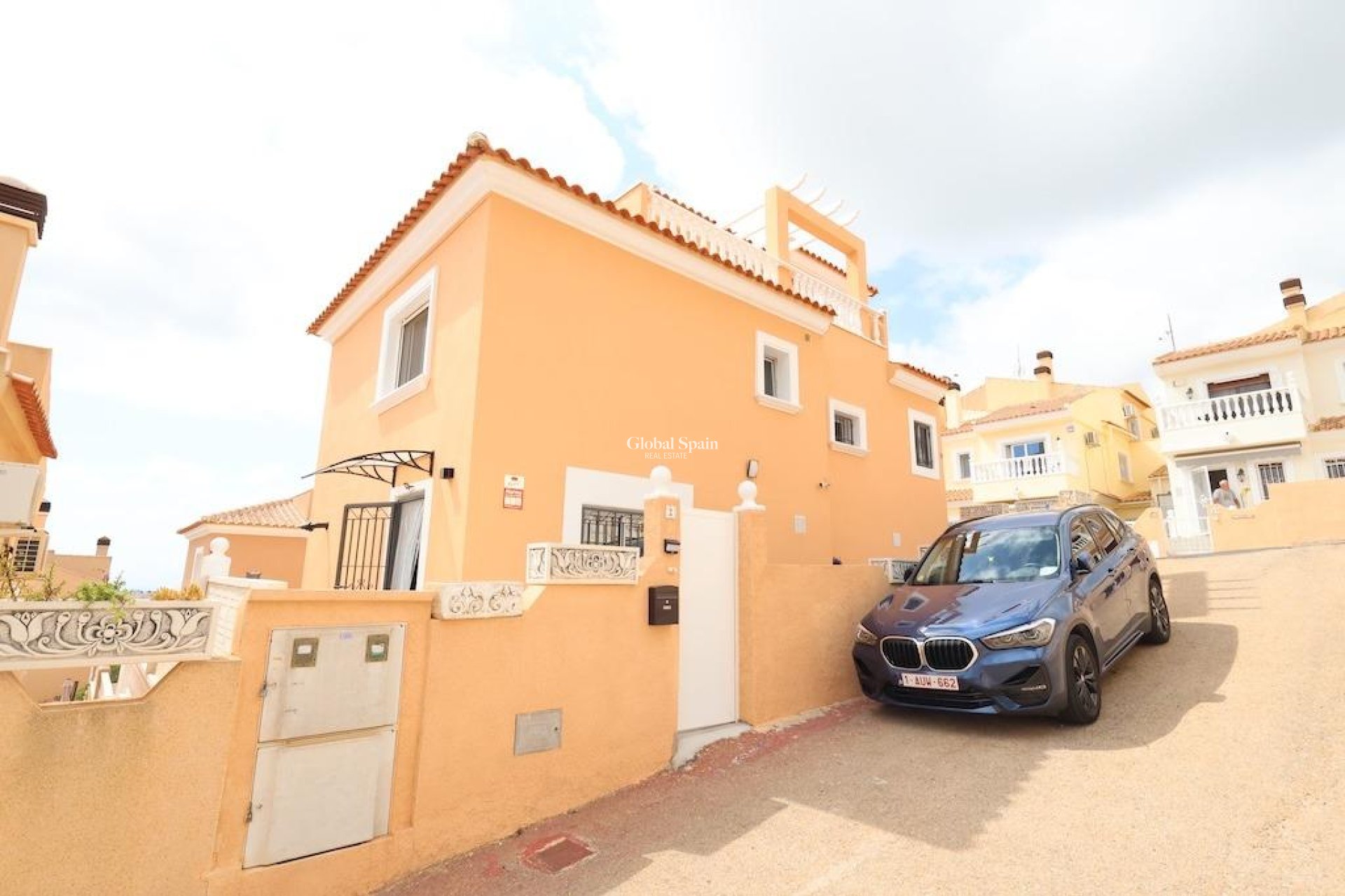 Wiederverkauf - VILLA -
SAN MIGUEL DE SALINAS - Inland