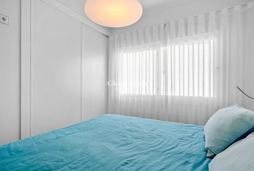 Wiederverkauf - VILLA -
SAN MIGUEL DE SALINAS - Inland