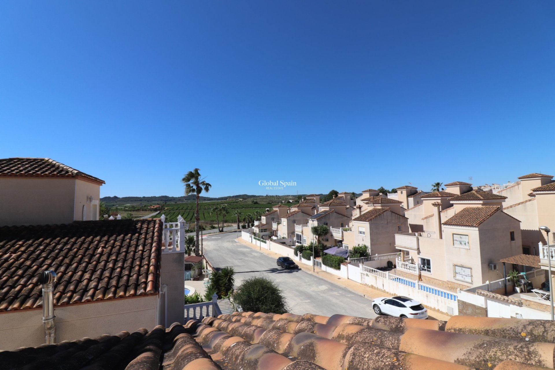 Wiederverkauf - VILLA -
San Miguel de Salinas - Lake View Mansions