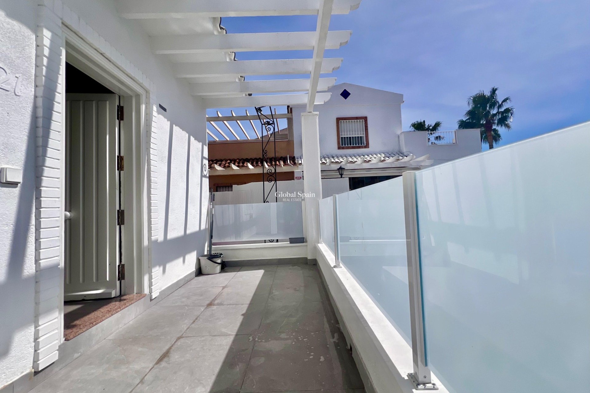 Wiederverkauf - VILLA -
SAN MIGUEL DE SALINAS - Las filipinas