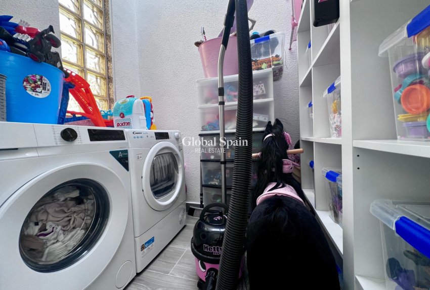 Wiederverkauf - VILLA -
SAN MIGUEL DE SALINAS - Las filipinas