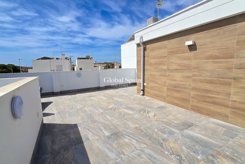 Wiederverkauf - VILLA -
SAN PEDRO DEL PINATAR - Costa Calida