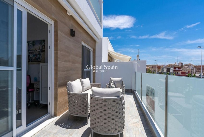 Wiederverkauf - VILLA -
SAN PEDRO DEL PINATAR - Costa Calida