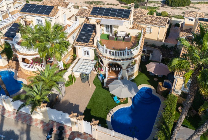 Wiederverkauf - VILLA -
SANTA POLA - Costa Blanca