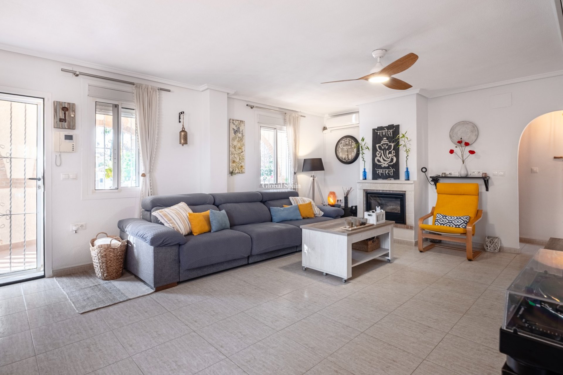 Wiederverkauf - VILLA -
SANTA POLA - Costa Blanca