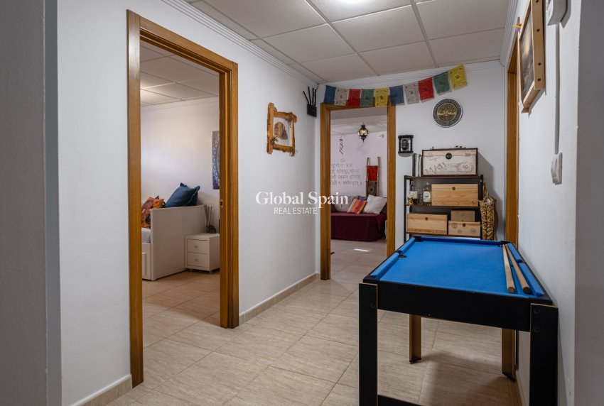 Wiederverkauf - VILLA -
SANTA POLA - Costa Blanca