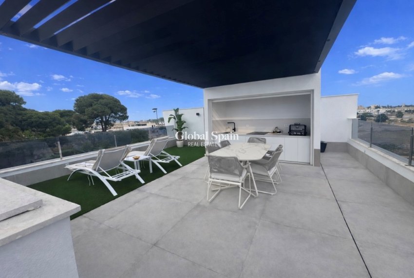 Wiederverkauf - VILLA -
SANTIAGO DE LA RIBERA - Costa Calida