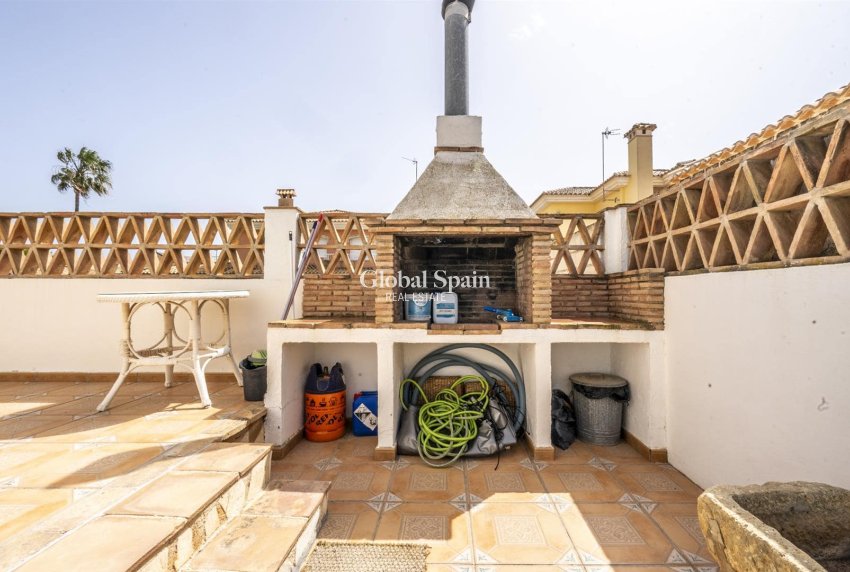 Wiederverkauf - VILLA -
SANTIAGO DE LA RIBERA - Costa Calida