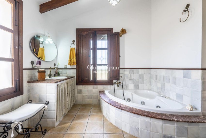 Wiederverkauf - VILLA -
SANTIAGO DE LA RIBERA - Costa Calida