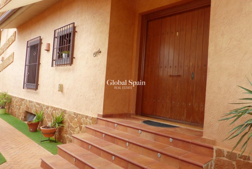 Wiederverkauf - VILLA -
SANTIAGO DE LA RIBERA - San Blas