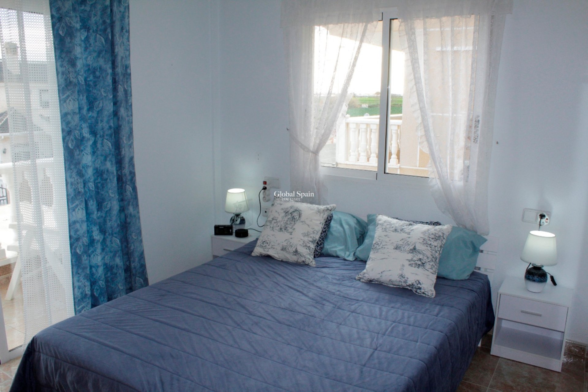 Wiederverkauf - VILLA -
TORRE DE LA HORADADA - Costa Blanca