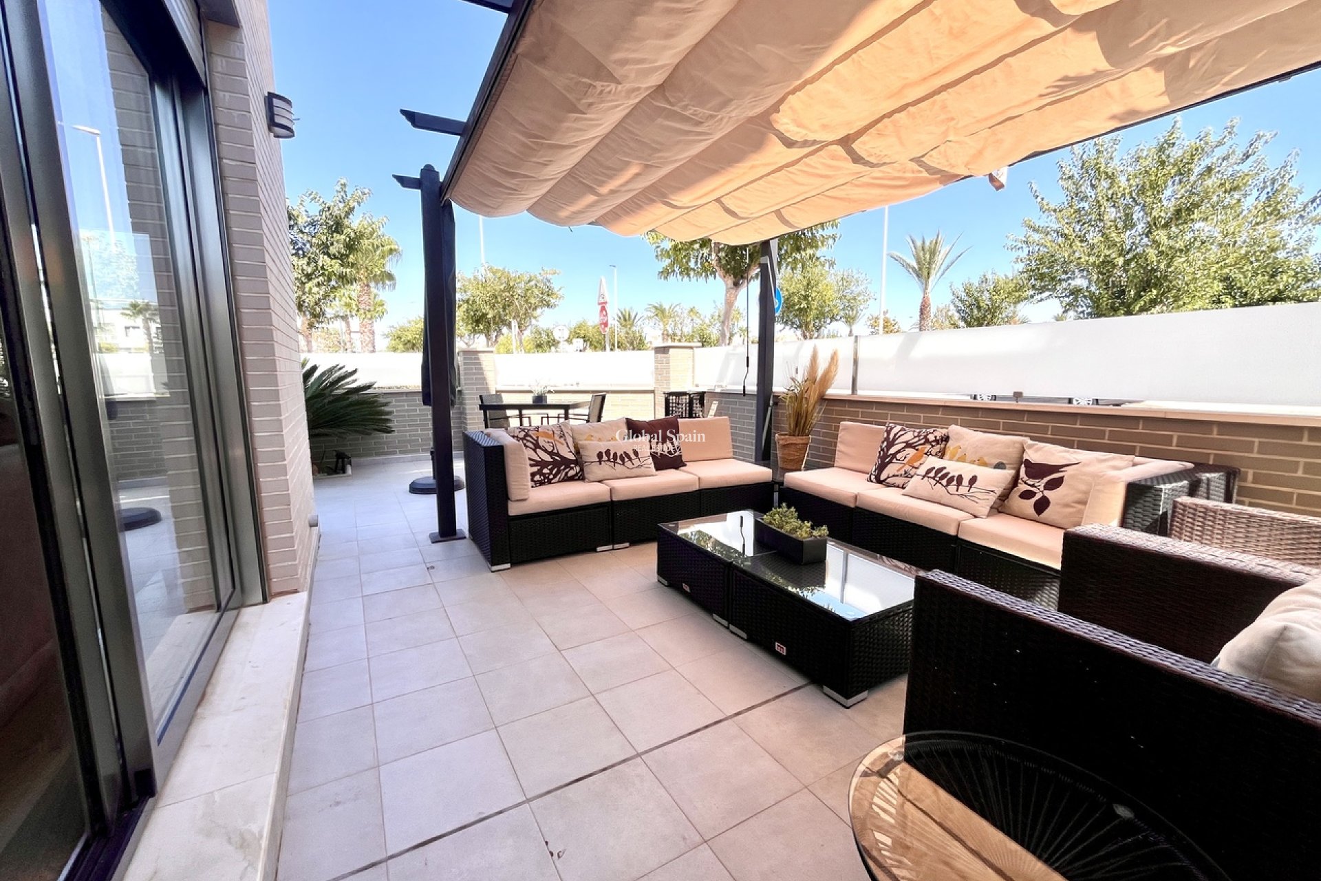 Wiederverkauf - VILLA -
TORRE DE LA HORADADA - Costa Blanca