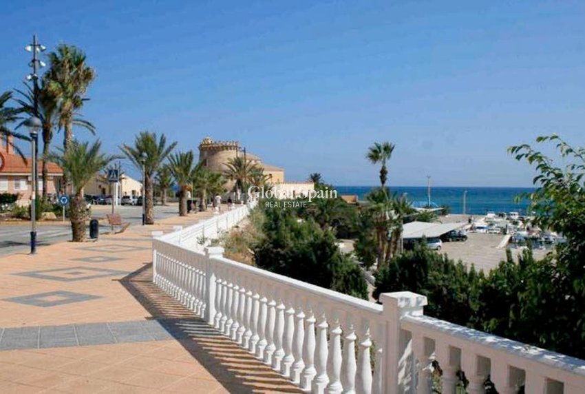 Wiederverkauf - VILLA -
TORRE DE LA HORADADA - Costa Blanca