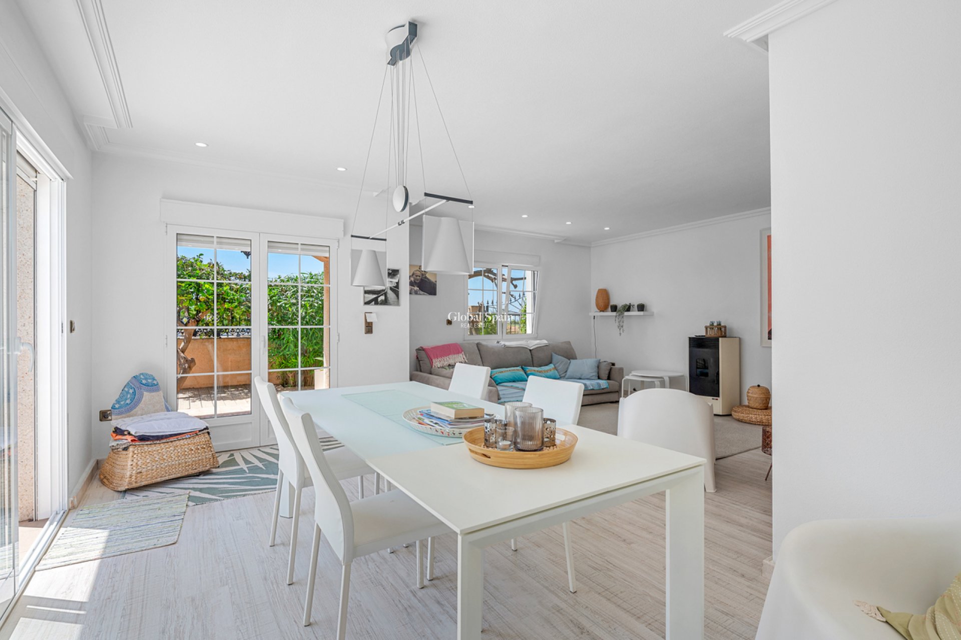 Wiederverkauf - VILLA -
TORRE DE LA HORADADA - Costa Blanca