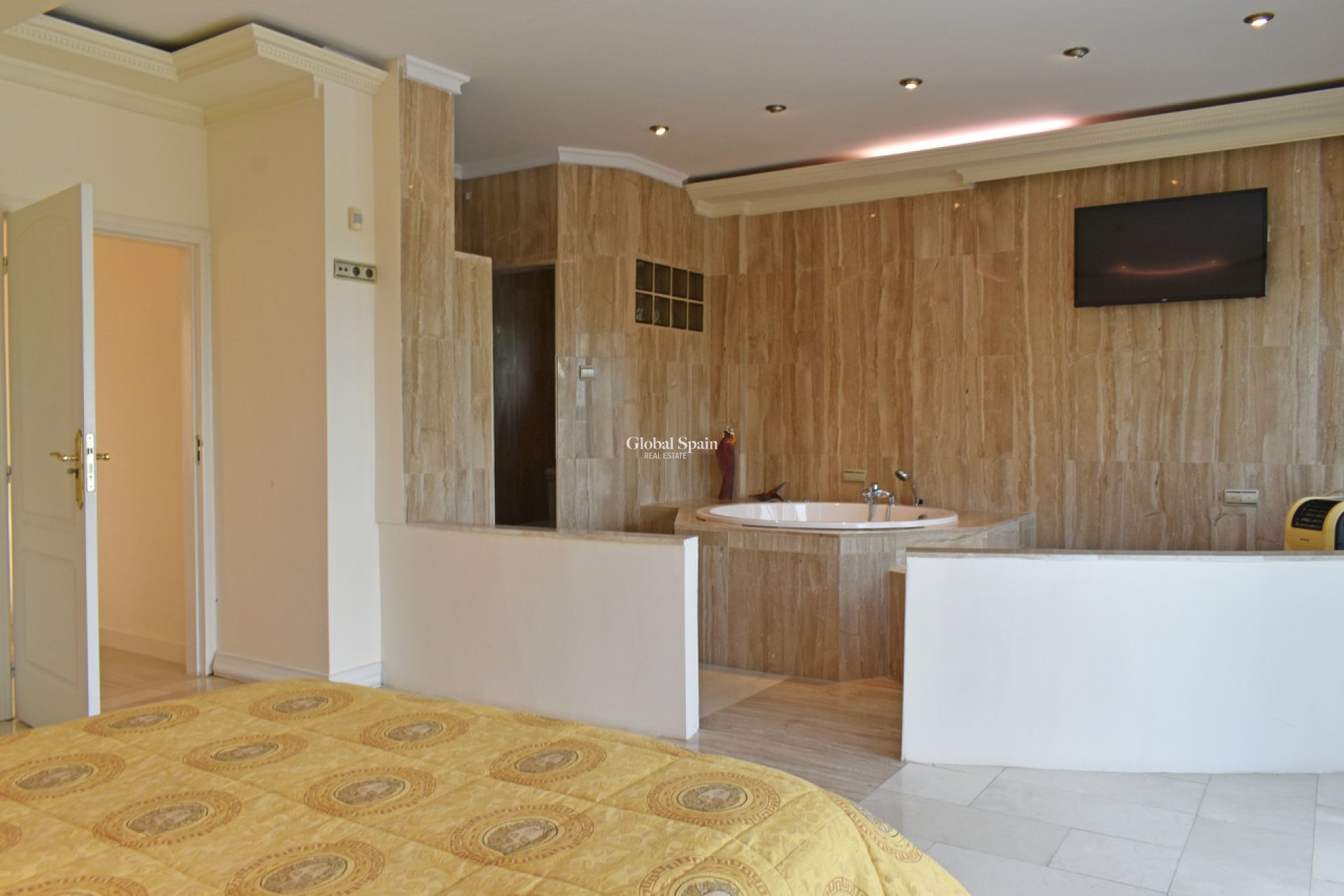 Wiederverkauf - VILLA -
TORREMENDO - Costa Blanca