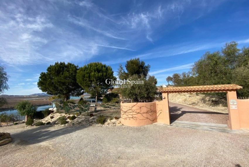 Wiederverkauf - Villa -
TORREMENDO - Torremendo