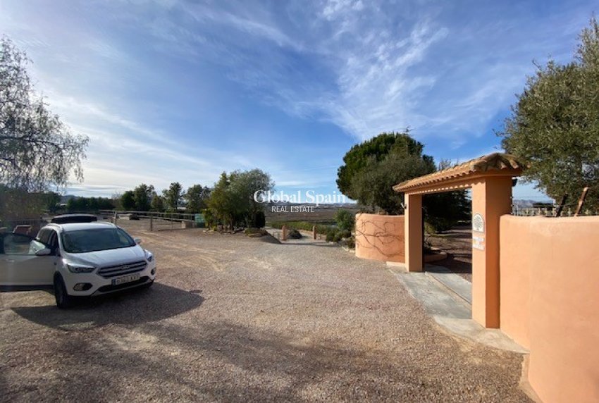 Wiederverkauf - Villa -
TORREMENDO - Torremendo