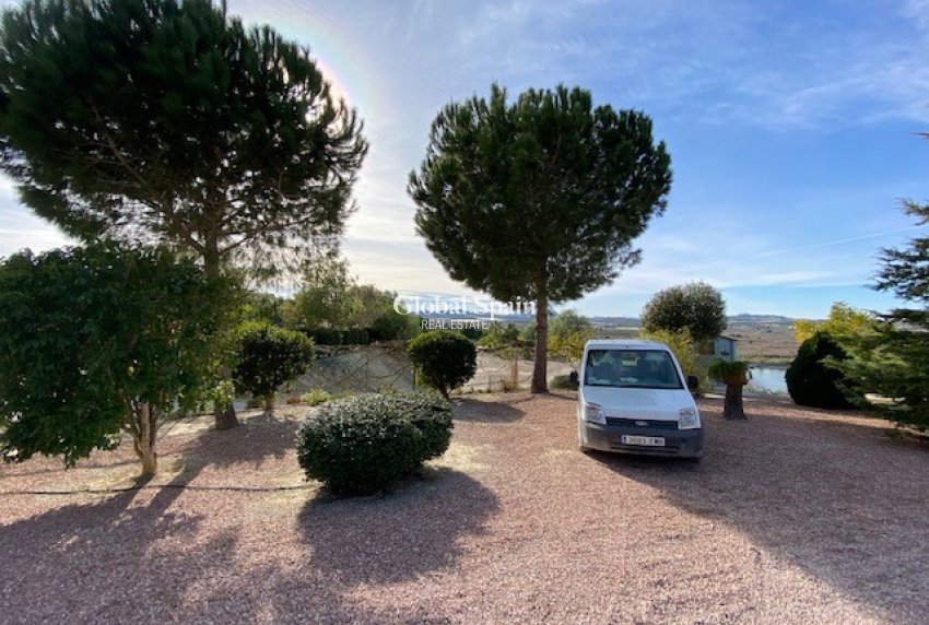 Wiederverkauf - Villa -
TORREMENDO - Torremendo