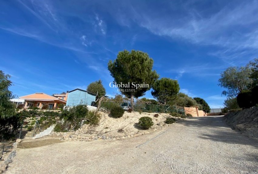 Wiederverkauf - Villa -
TORREMENDO - Torremendo