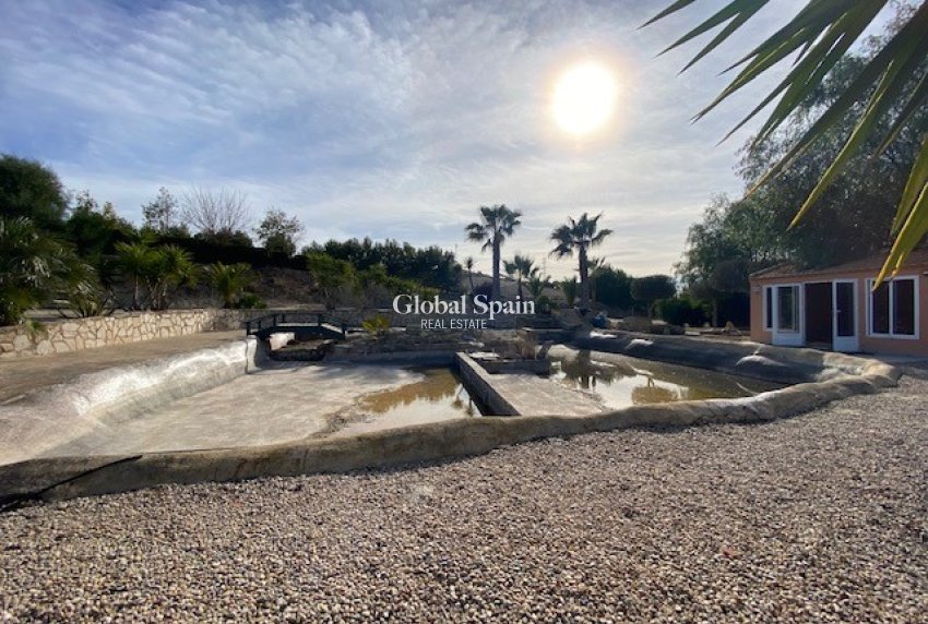 Wiederverkauf - Villa -
TORREMENDO - Torremendo