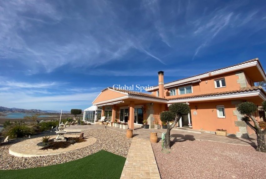 Wiederverkauf - Villa -
TORREMENDO - Torremendo