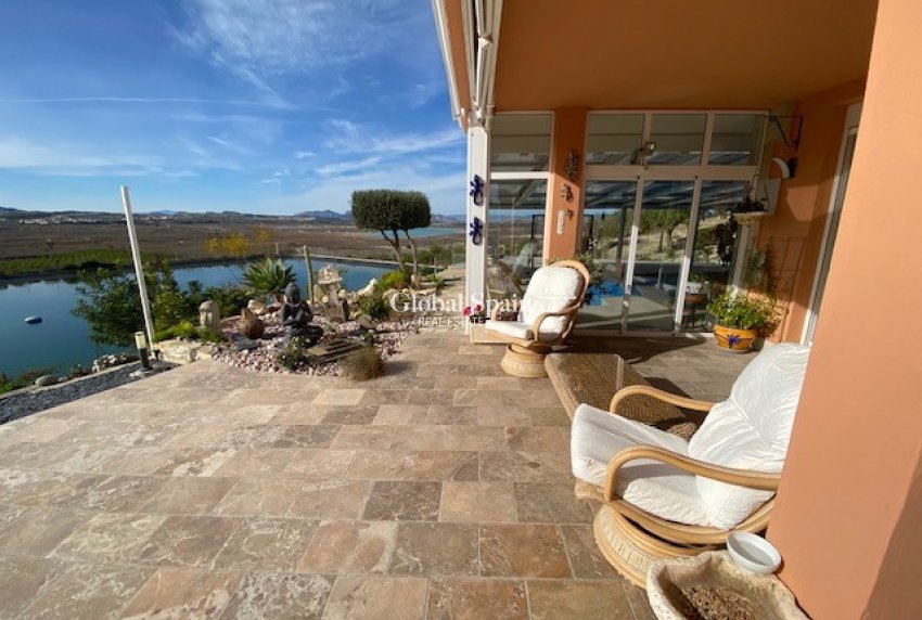 Wiederverkauf - Villa -
TORREMENDO - Torremendo