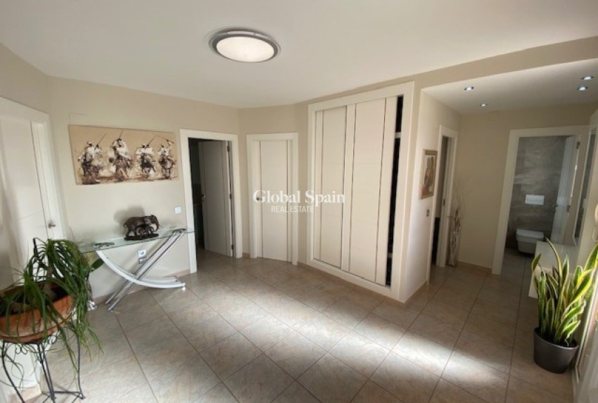 Wiederverkauf - Villa -
TORREMENDO - Torremendo