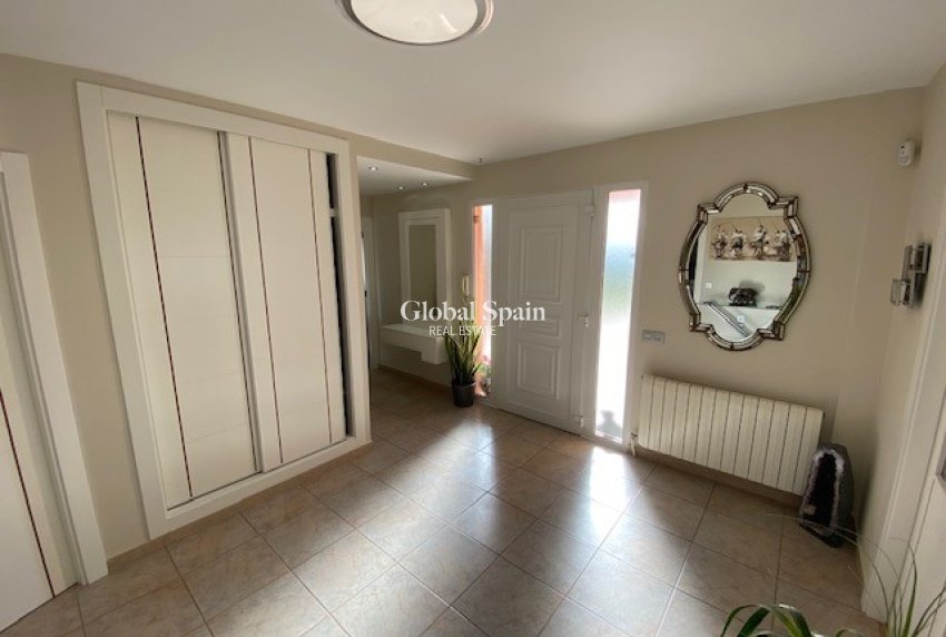 Wiederverkauf - Villa -
TORREMENDO - Torremendo