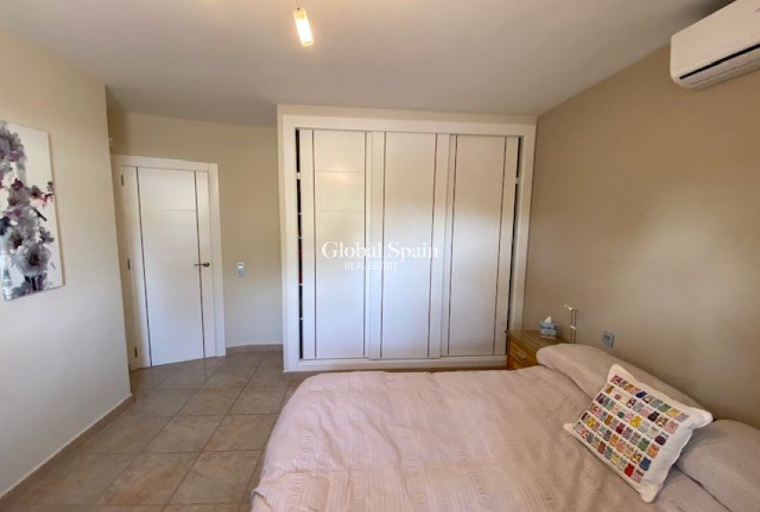 Wiederverkauf - Villa -
TORREMENDO - Torremendo