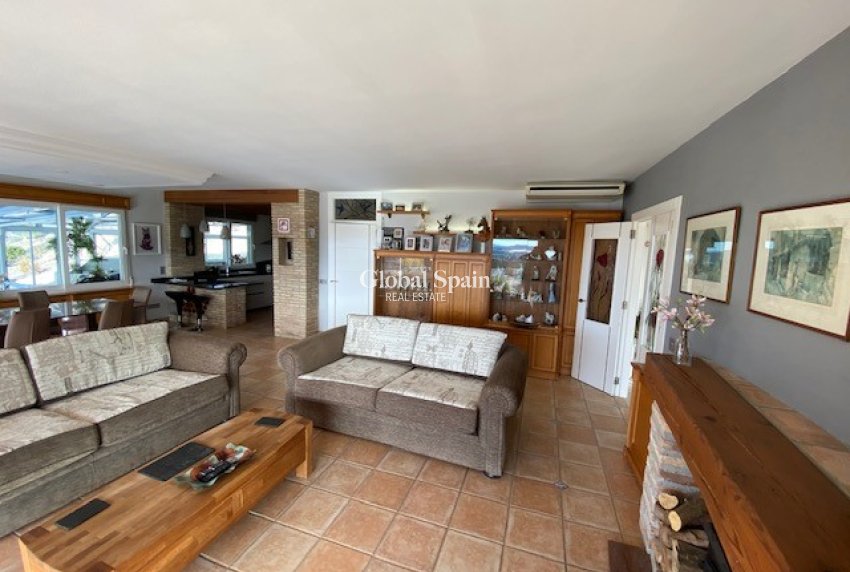 Wiederverkauf - Villa -
TORREMENDO - Torremendo