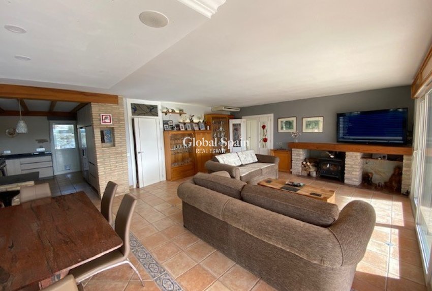 Wiederverkauf - Villa -
TORREMENDO - Torremendo