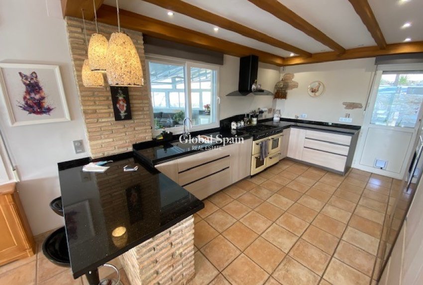 Wiederverkauf - Villa -
TORREMENDO - Torremendo