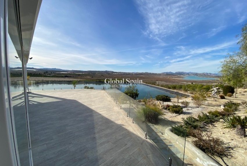 Wiederverkauf - Villa -
TORREMENDO - Torremendo