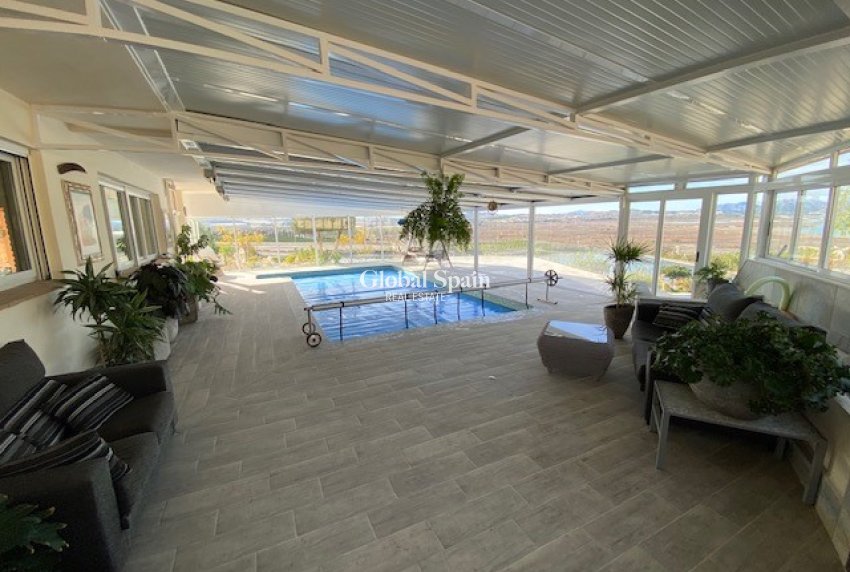 Wiederverkauf - Villa -
TORREMENDO - Torremendo