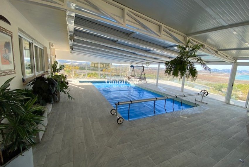 Wiederverkauf - Villa -
TORREMENDO - Torremendo