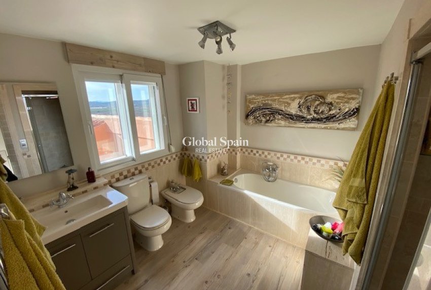 Wiederverkauf - Villa -
TORREMENDO - Torremendo