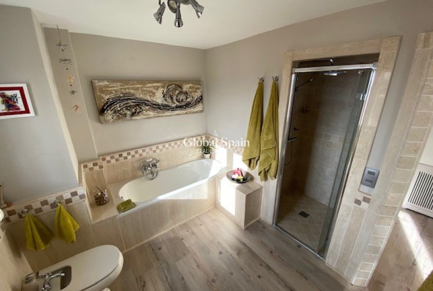 Wiederverkauf - Villa -
TORREMENDO - Torremendo