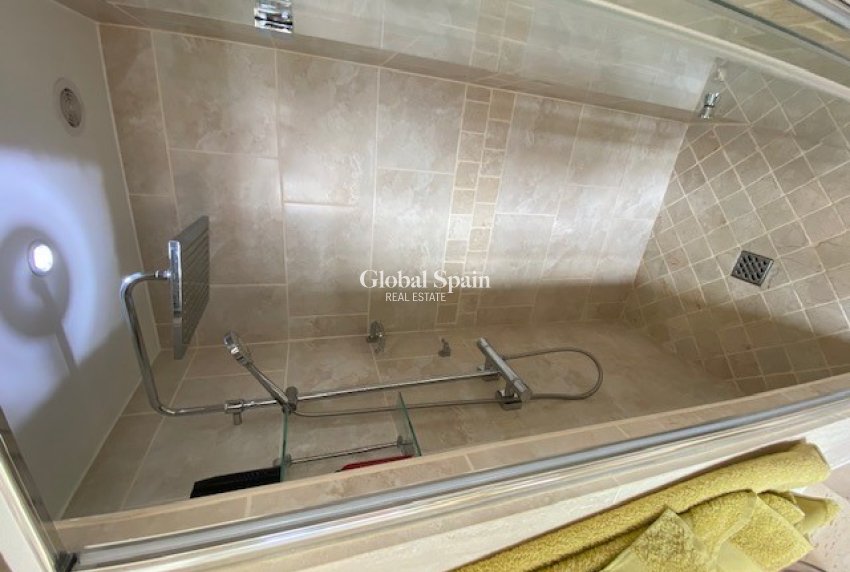 Wiederverkauf - Villa -
TORREMENDO - Torremendo