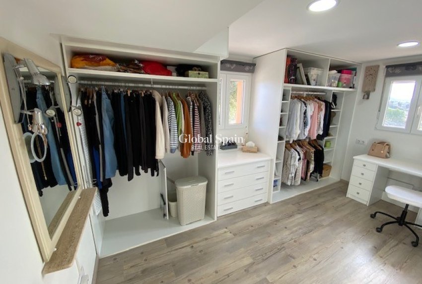 Wiederverkauf - Villa -
TORREMENDO - Torremendo