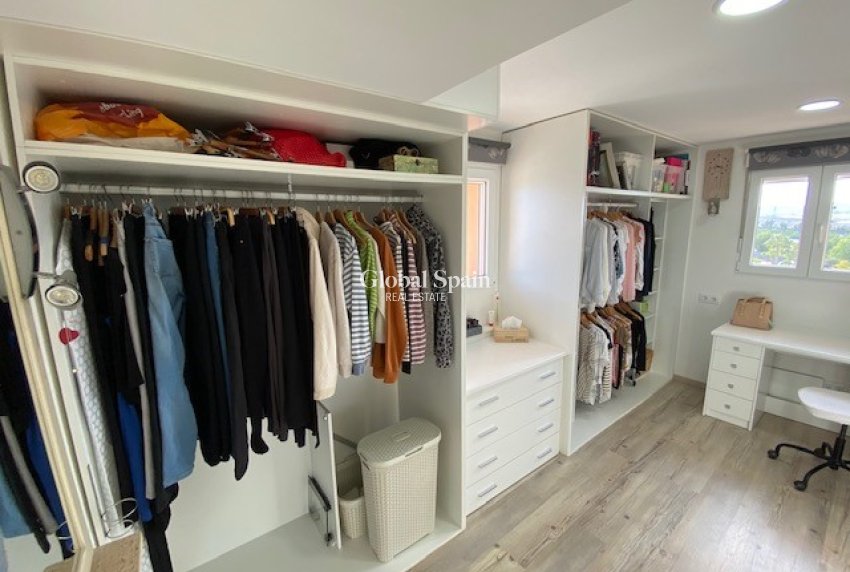 Wiederverkauf - Villa -
TORREMENDO - Torremendo