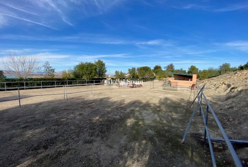 Wiederverkauf - Villa -
TORREMENDO - Torremendo