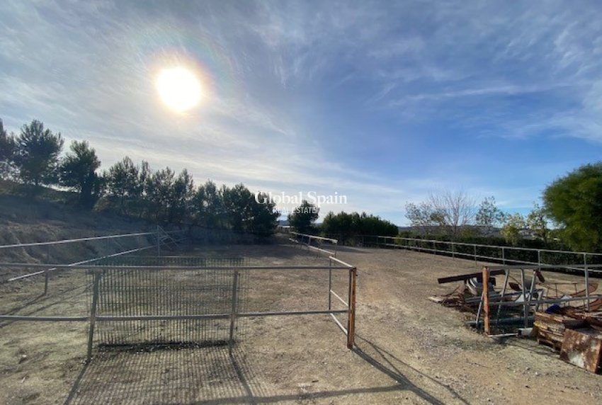 Wiederverkauf - Villa -
TORREMENDO - Torremendo